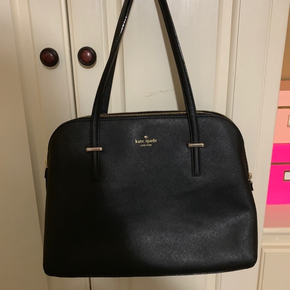 kate spade Handbags - Black Kate spade tote bag